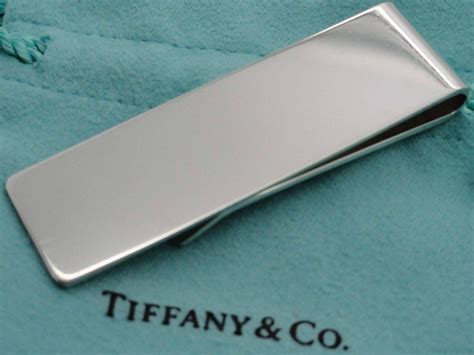 Sterling silver money clip .